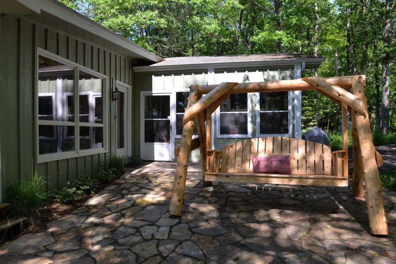 Decompression Zone Villa Arbor Vitae ภายนอก รูปภาพ