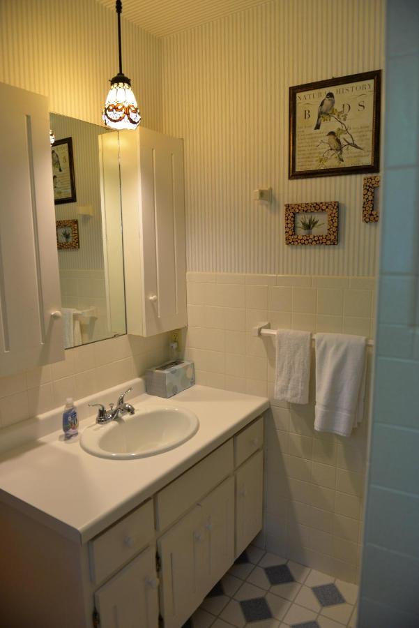 Decompression Zone Villa Arbor Vitae ภายนอก รูปภาพ